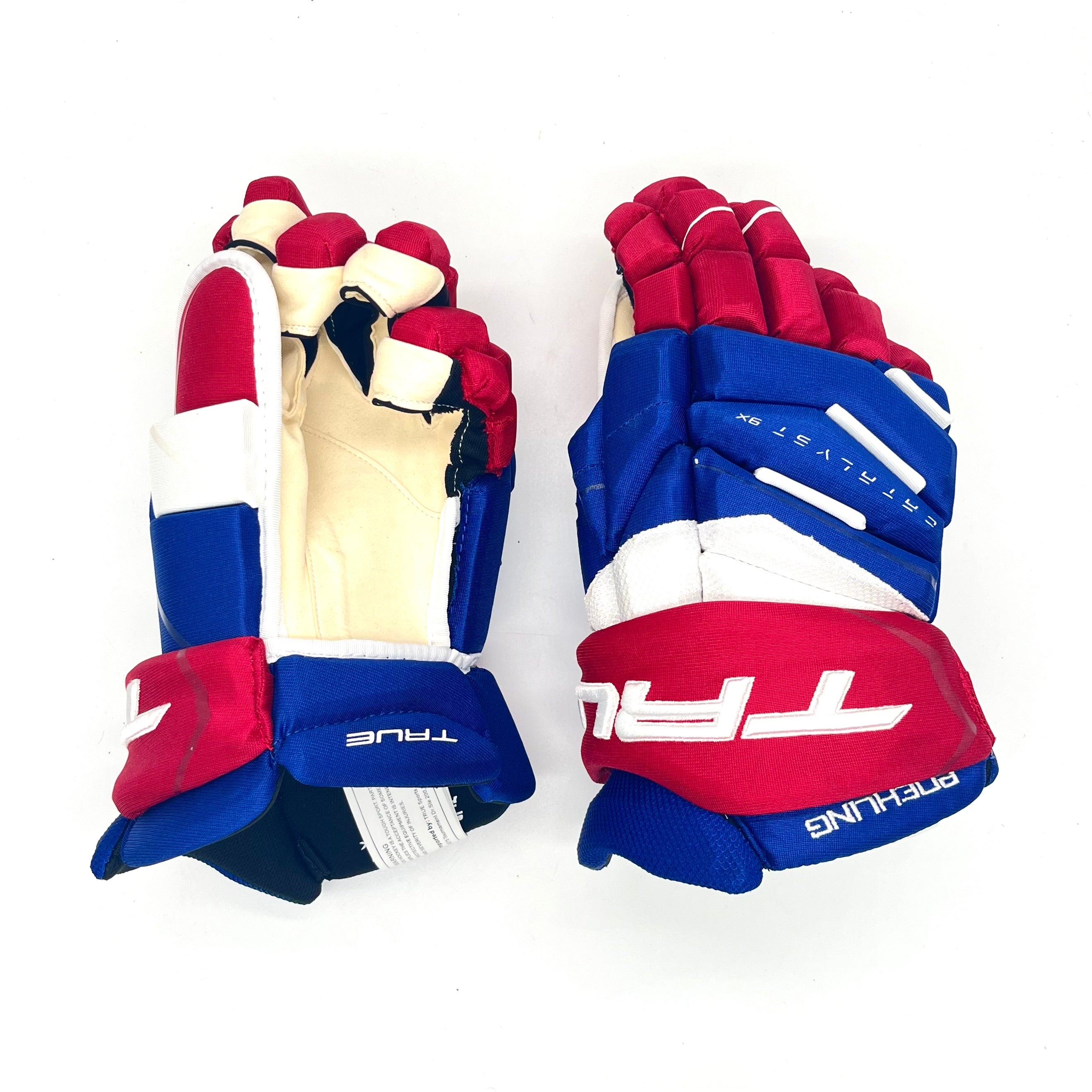 True Catalyst 9X - Gant NHL Pro Stock - Ryan Poehling (Bleu/Rouge/Blanc)